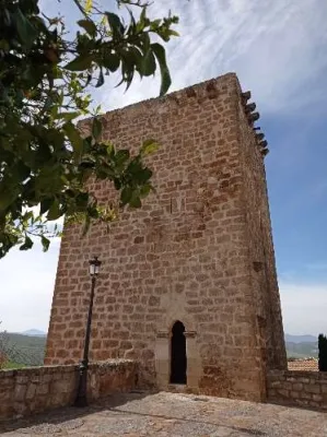 68. Torres del Reloj y Mocha