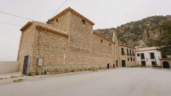76. Castillo y santuario de Tíscar