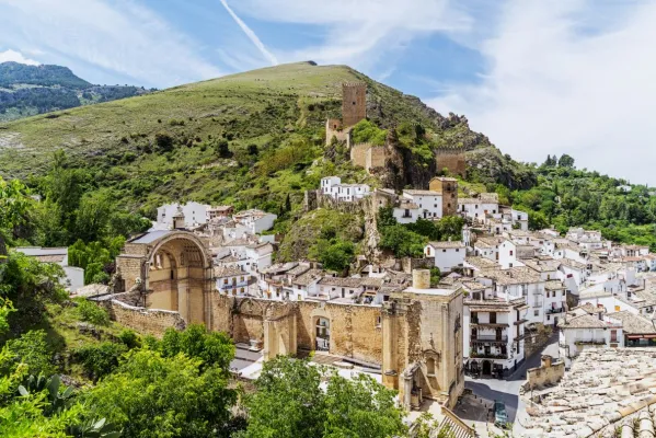 Cazorla y La Iruela: Historia y naturaleza en armonía.