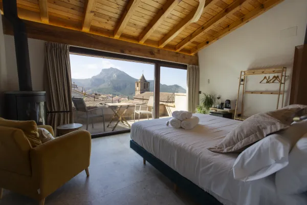 Hotel Poeta Jorge Manrique