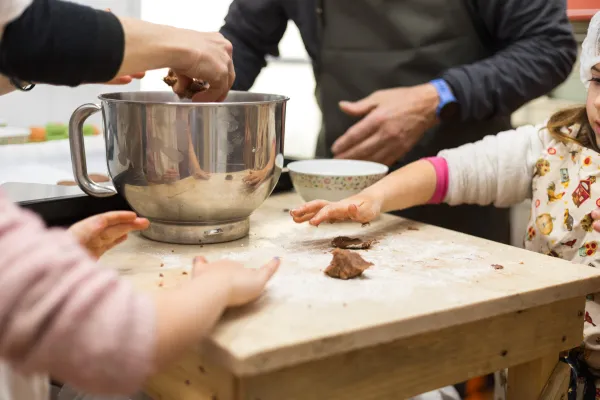 Taller de elaboración de galletas en Sin Más