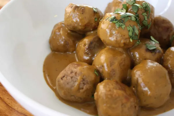 Albóndigas de carne con nueces