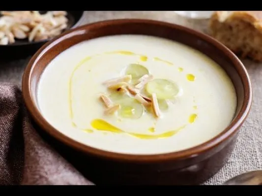 Kalte Knoblauchsuppe
