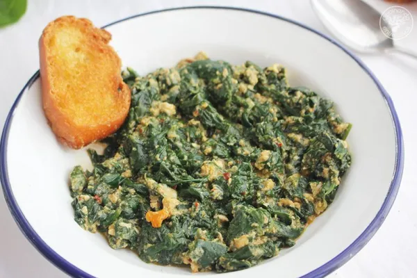 Espinacas guisadas