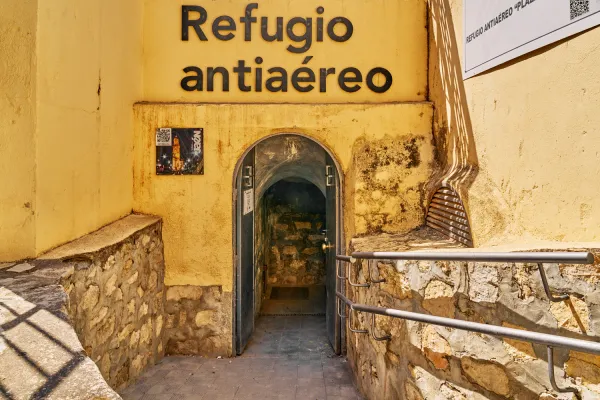 Refugio antiaéreo de Plaza de Santiago