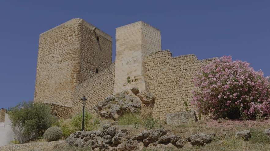 Castillo y Cosmolarium Hornos