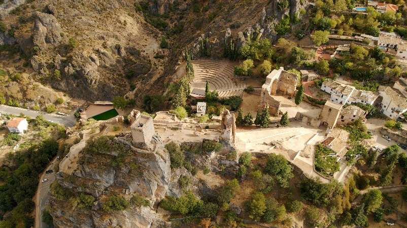 Castillo e Iglesia de Sto. Domingo