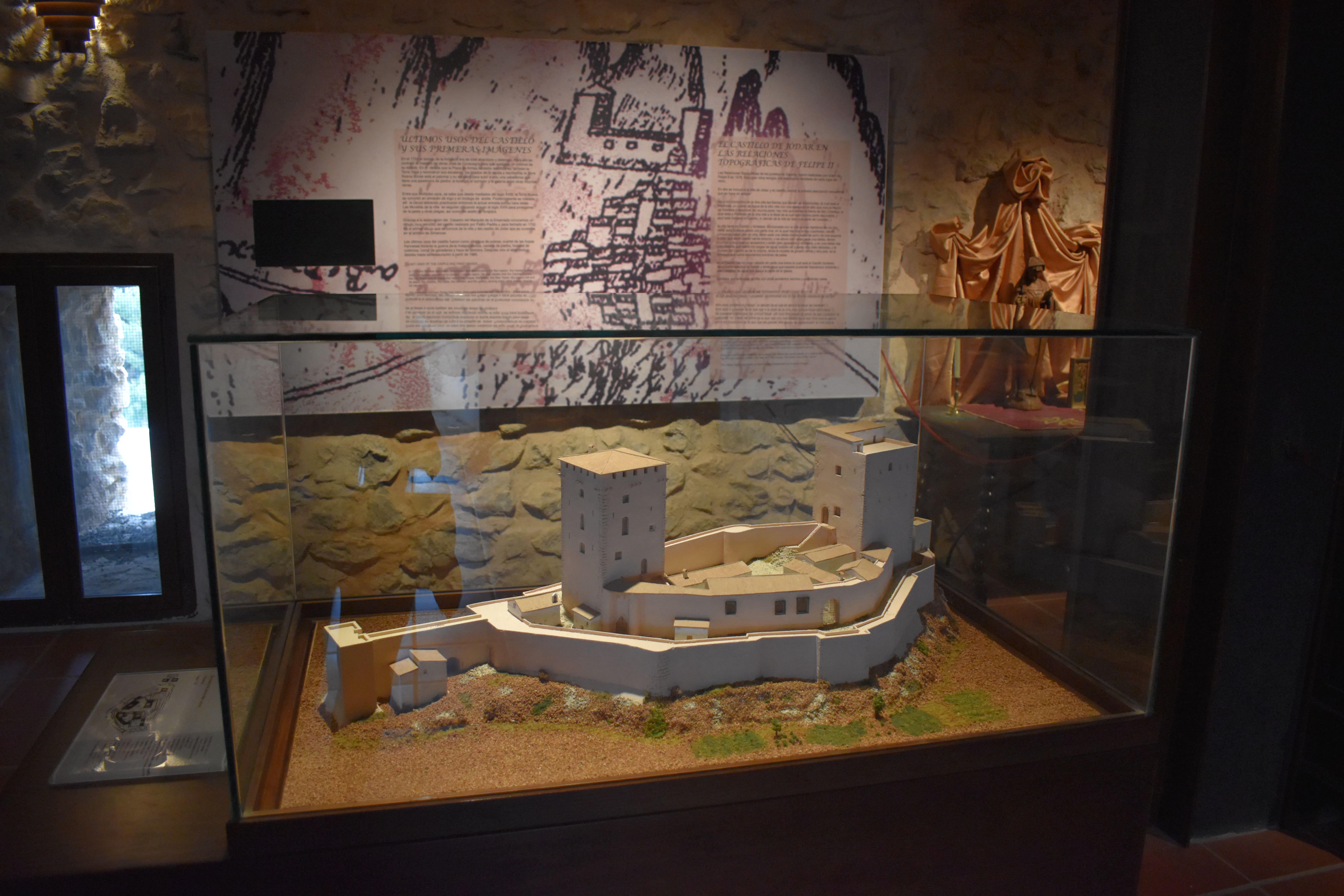 representación en miniatura del castillo de Jódar