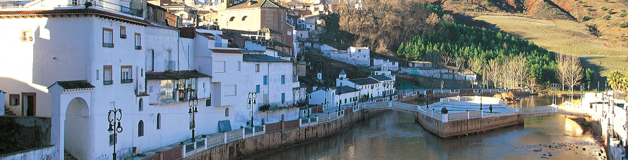 la-puerta-de-segura