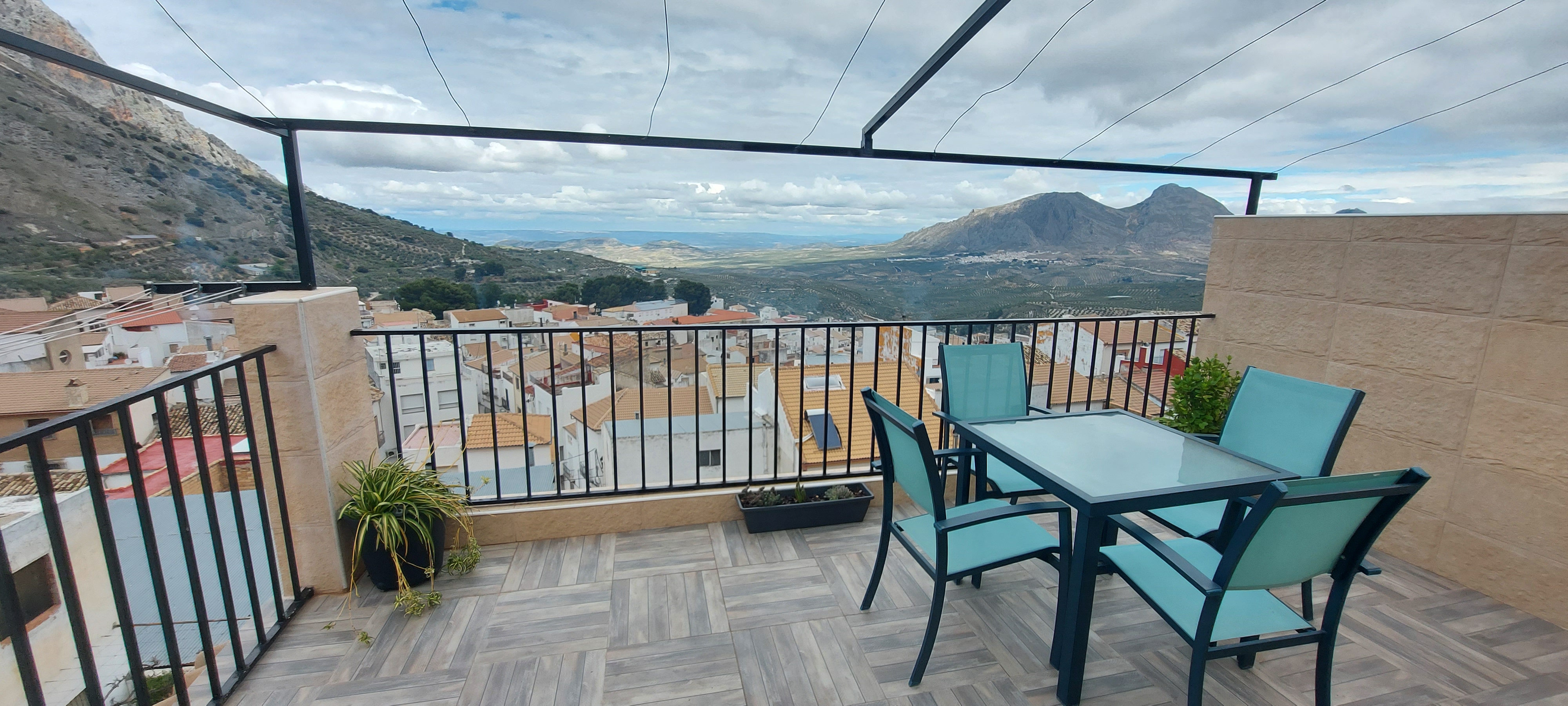 Casa rural en  Sierra Mágina, con vistas panorámicas a Úbeda y Baeza.