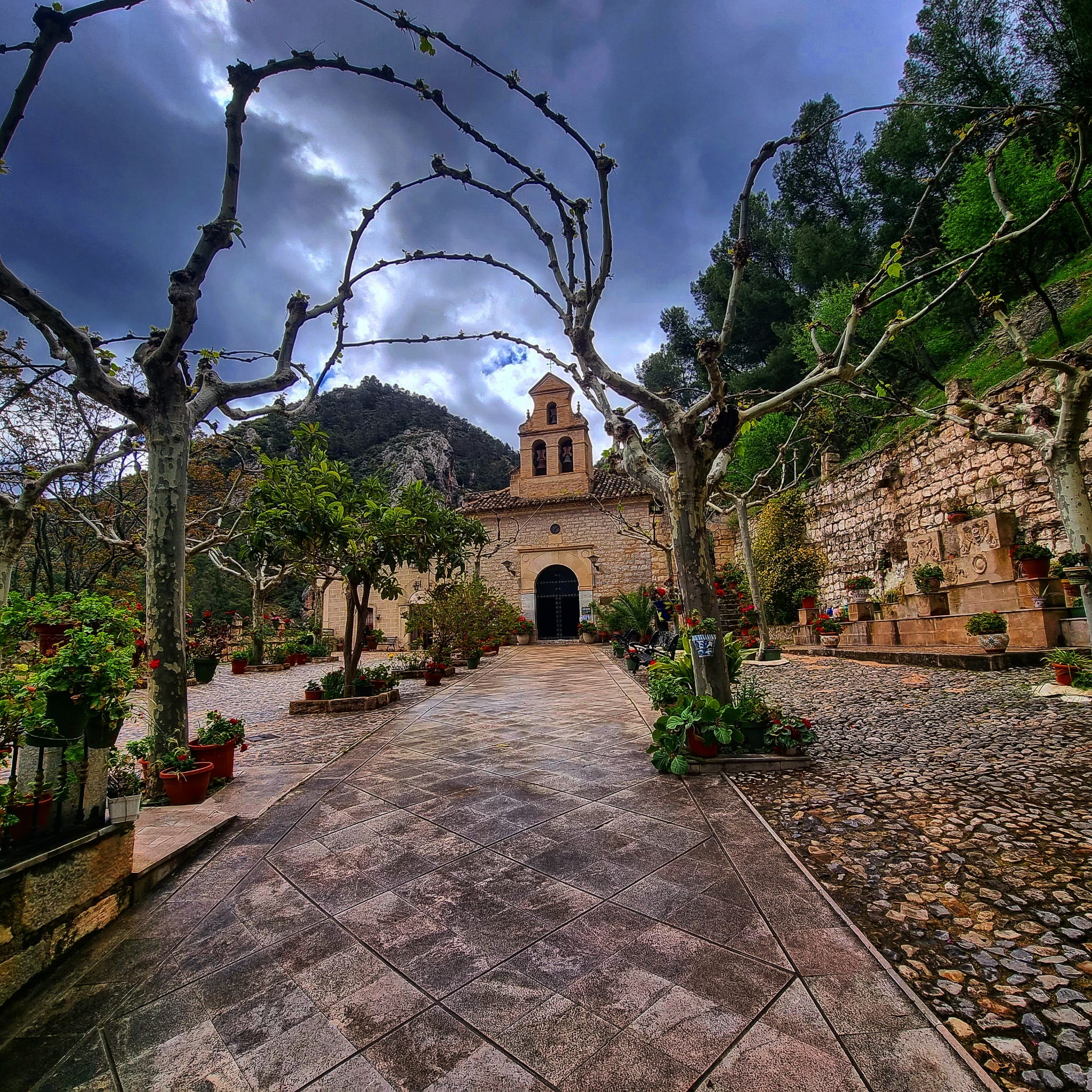 Ermita,Santuario de cuadros - Bedmar