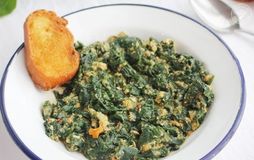 Espinacas guisadas