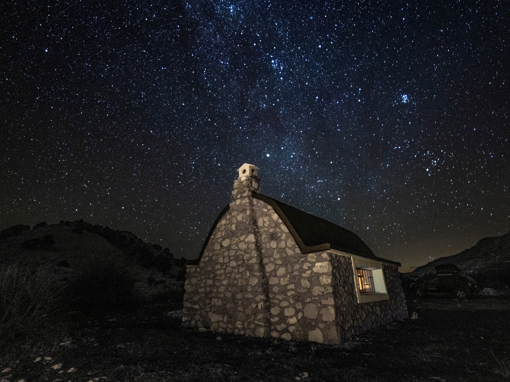 Refugio bajo el cielo estrellado de Jaén