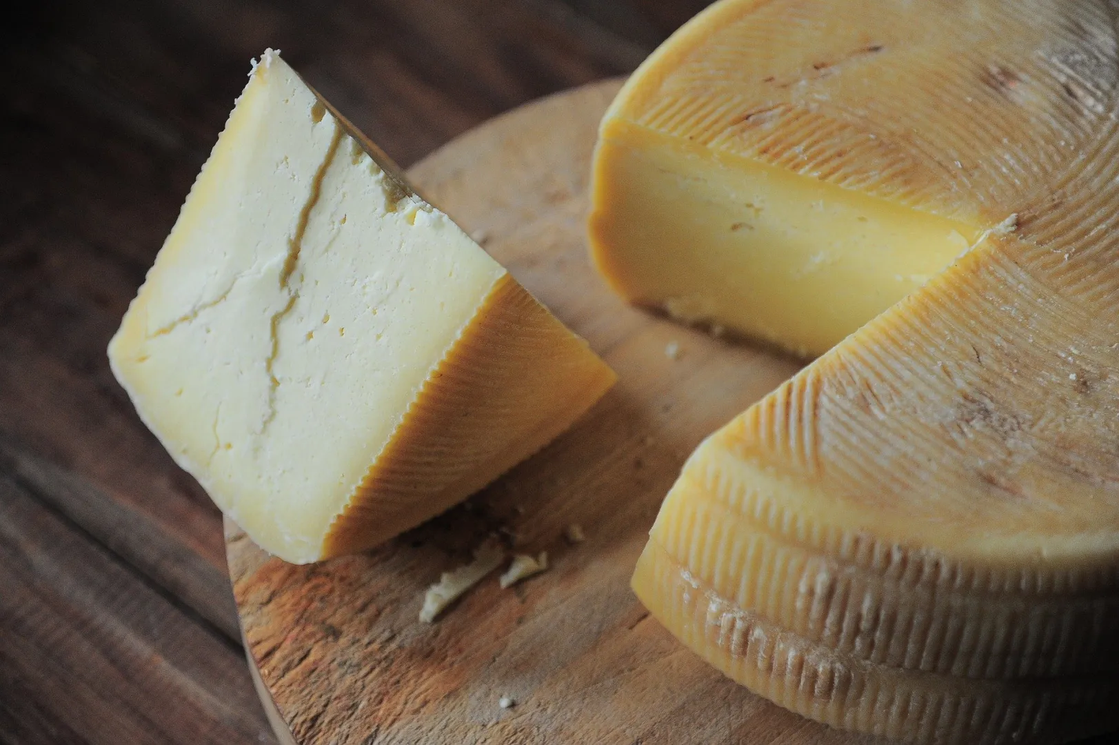 cheese-3463368_1920.jpg