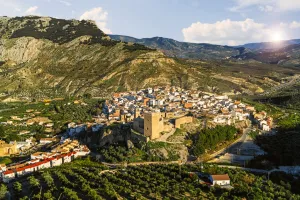 Castillo La Guardia