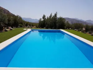 piscina-2-1024x768-jpg