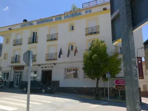 hotel-sierra-de-huesa.jpg