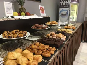 BUFFET-2baeza.jpg